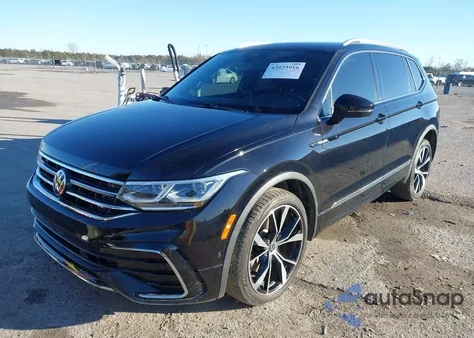 2022 Volkswagen Tiguan 2.0T Sel R-Line из США, поврежденный, VIN 3VV4B7AX3NM031328